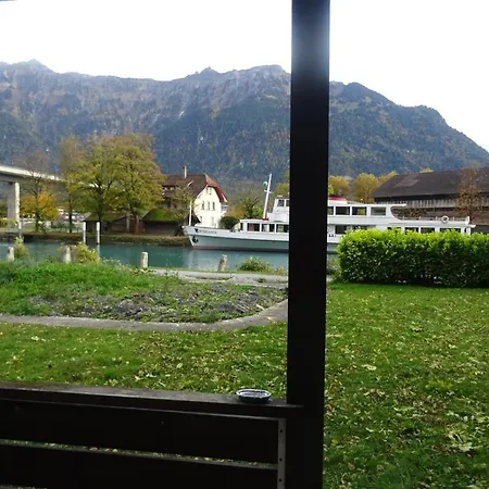 Aare 1 Apartment