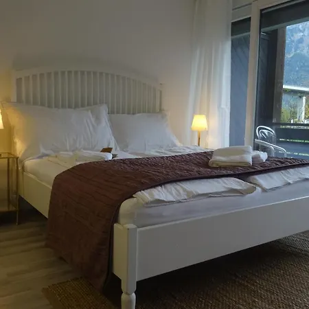 Aare 1 * Interlaken