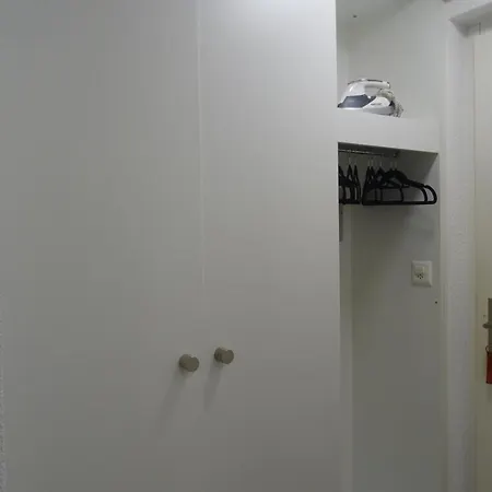 Apartman Aare 1 *
